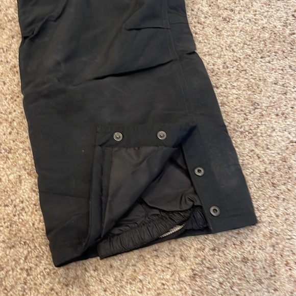 Obermeyer kids’ ski pants size 6 husky - Picture 7 of 7